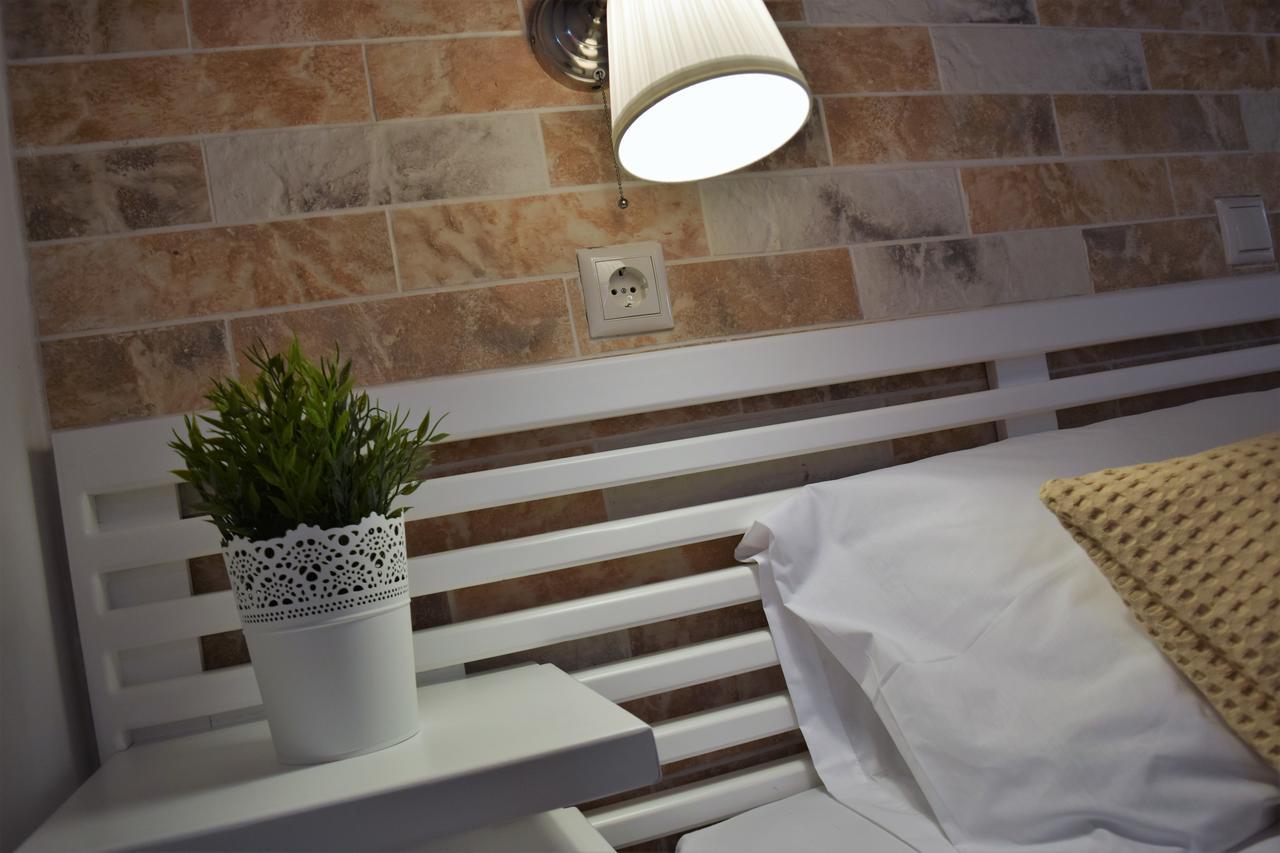 The Coast Aparthotel Anaxos Exterior photo