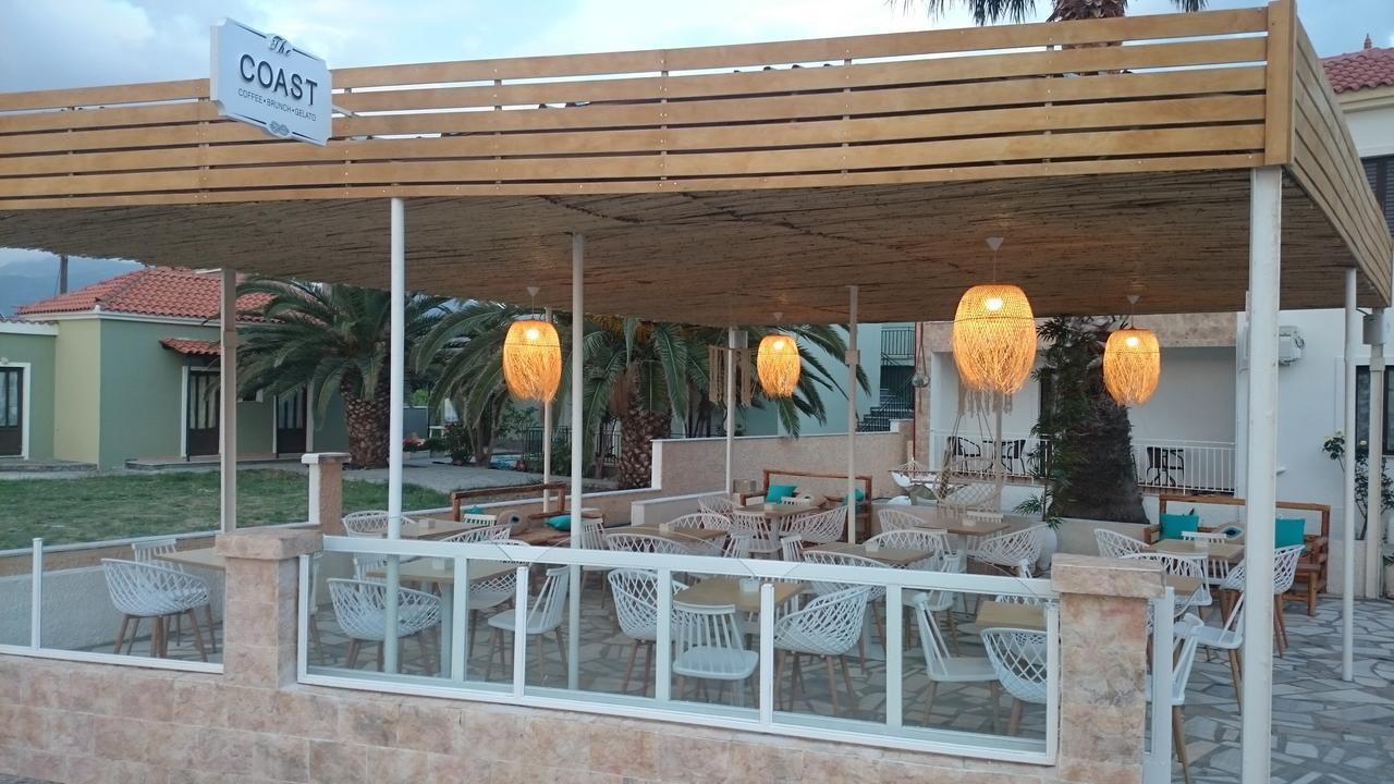 The Coast Aparthotel Anaxos Exterior photo