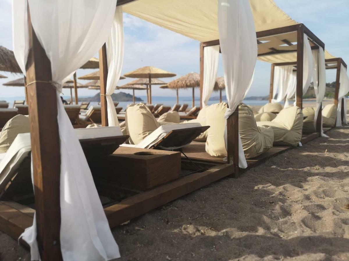 The Coast Aparthotel Anaxos Exterior photo